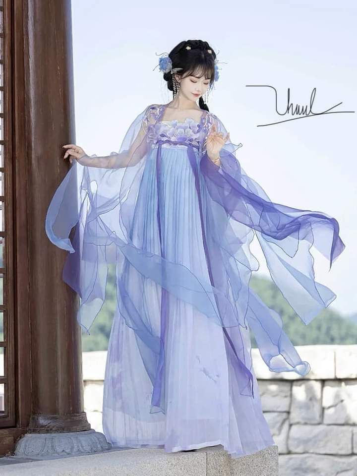 The Rise of Hanfu Fashion:Embracing the Elegance of Eleven Nians Style The Rise of Hanfu Fashion:Embracing the Elegance of Eleven Nians Style