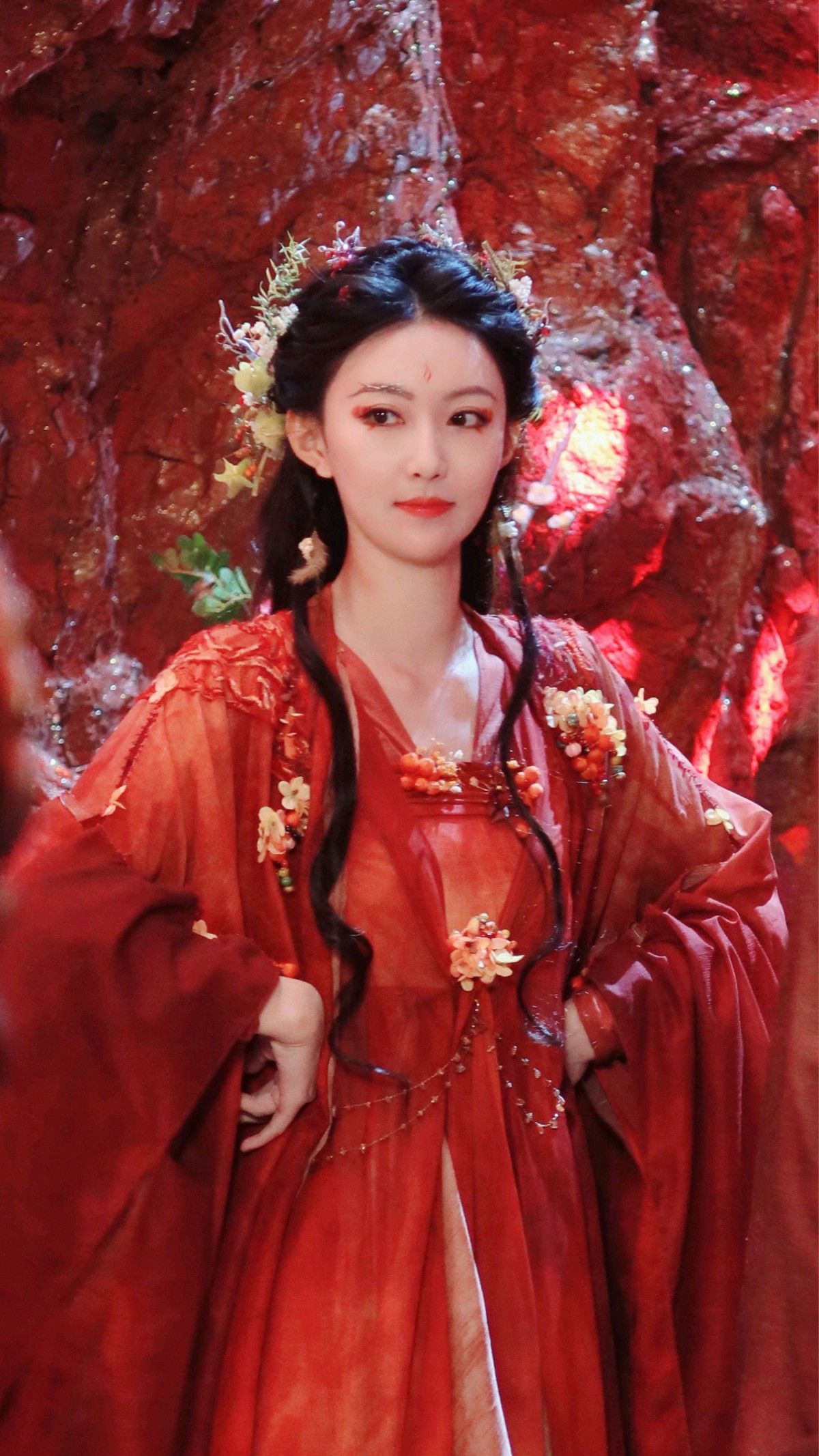 Blue Immortality:The Enchantment of Ancient Hanfu Hanfu Costumes among Junior High School Girls Blue Immortality:The Enchantment of Ancient Hanfu Hanfu Costumes among Junior High School Girls