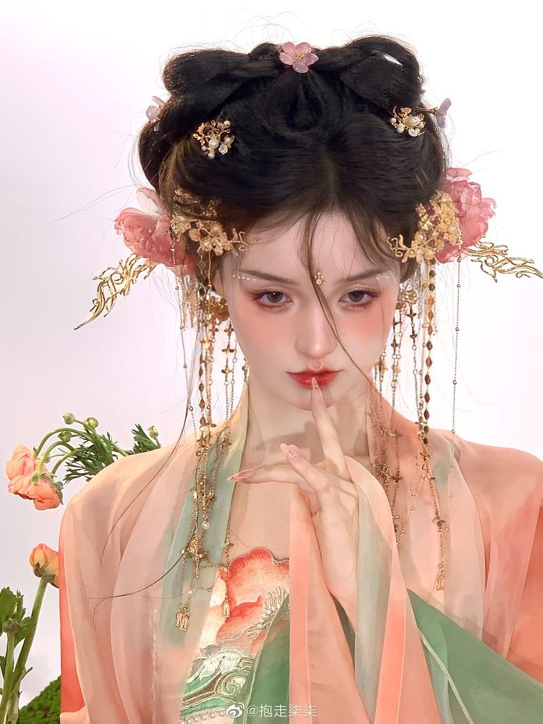 Little糯米,汉服文化的魅力与传承 Little糯米,汉服文化的魅力与传承