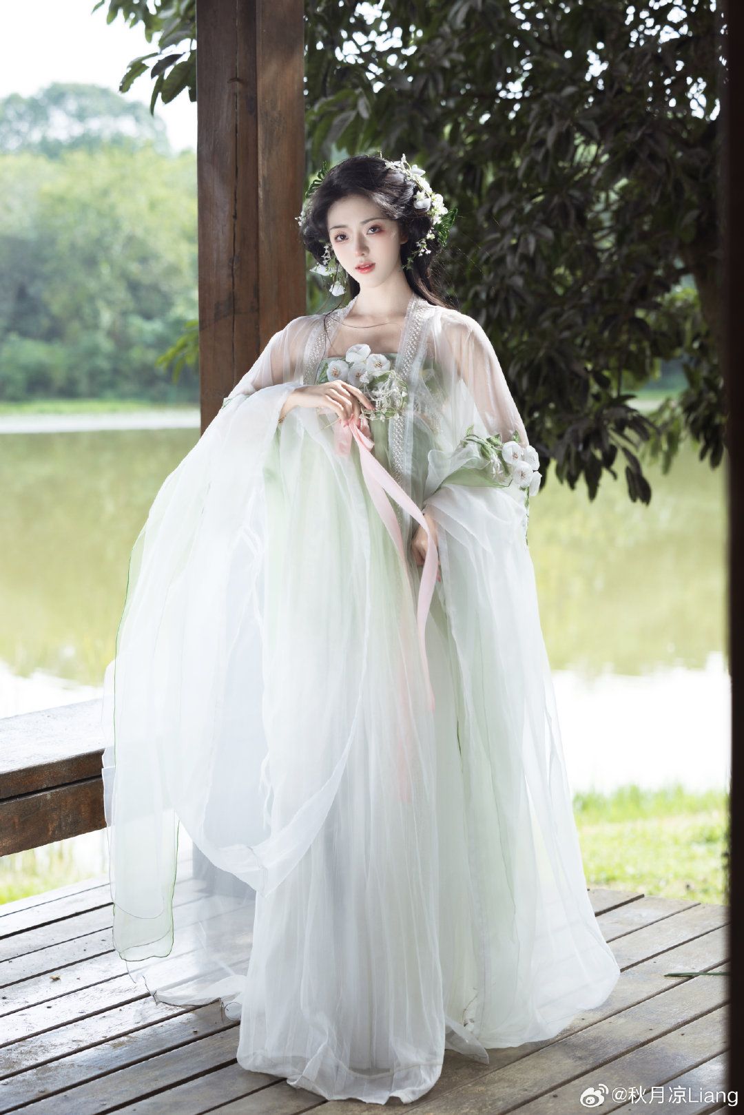 Innovating the Classic Cheongsam with Modern Square-neck Design