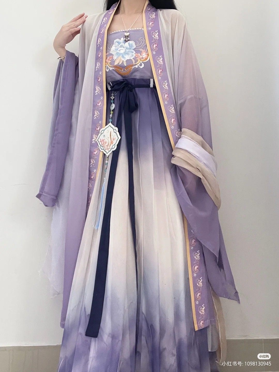 Spring Style Tang Suit Jacket:A Blend of Tradition and Modernity Spring Style Tang Suit Jacket:A Blend of Tradition and Modernity