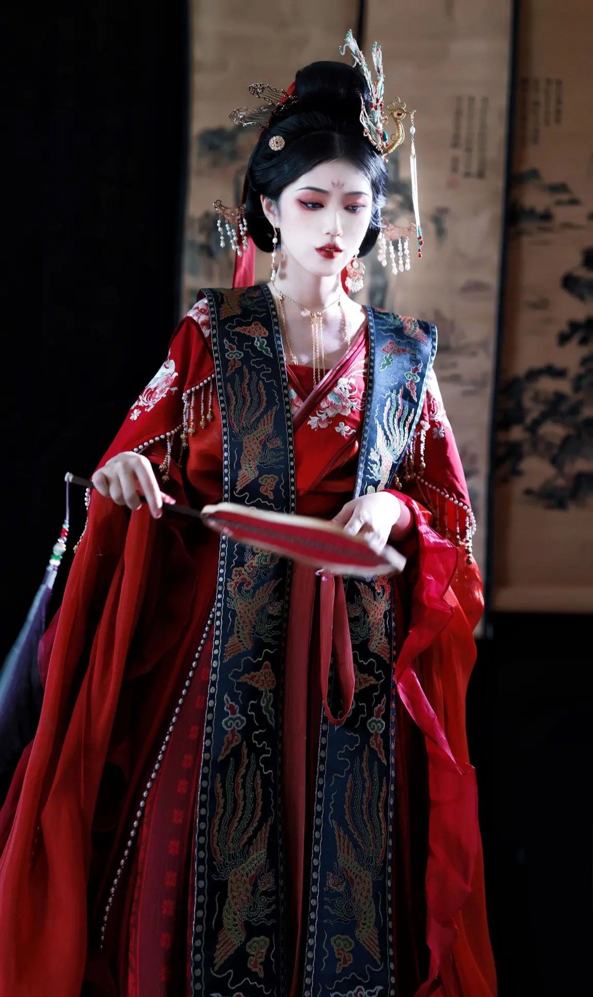 Exploring the Charm of Hanfu Fashion:The Allure of Plain-Dyed Silk-like Hanfu Exploring the Charm of Hanfu Fashion:The Allure of Plain-Dyed Silk-like Hanfu