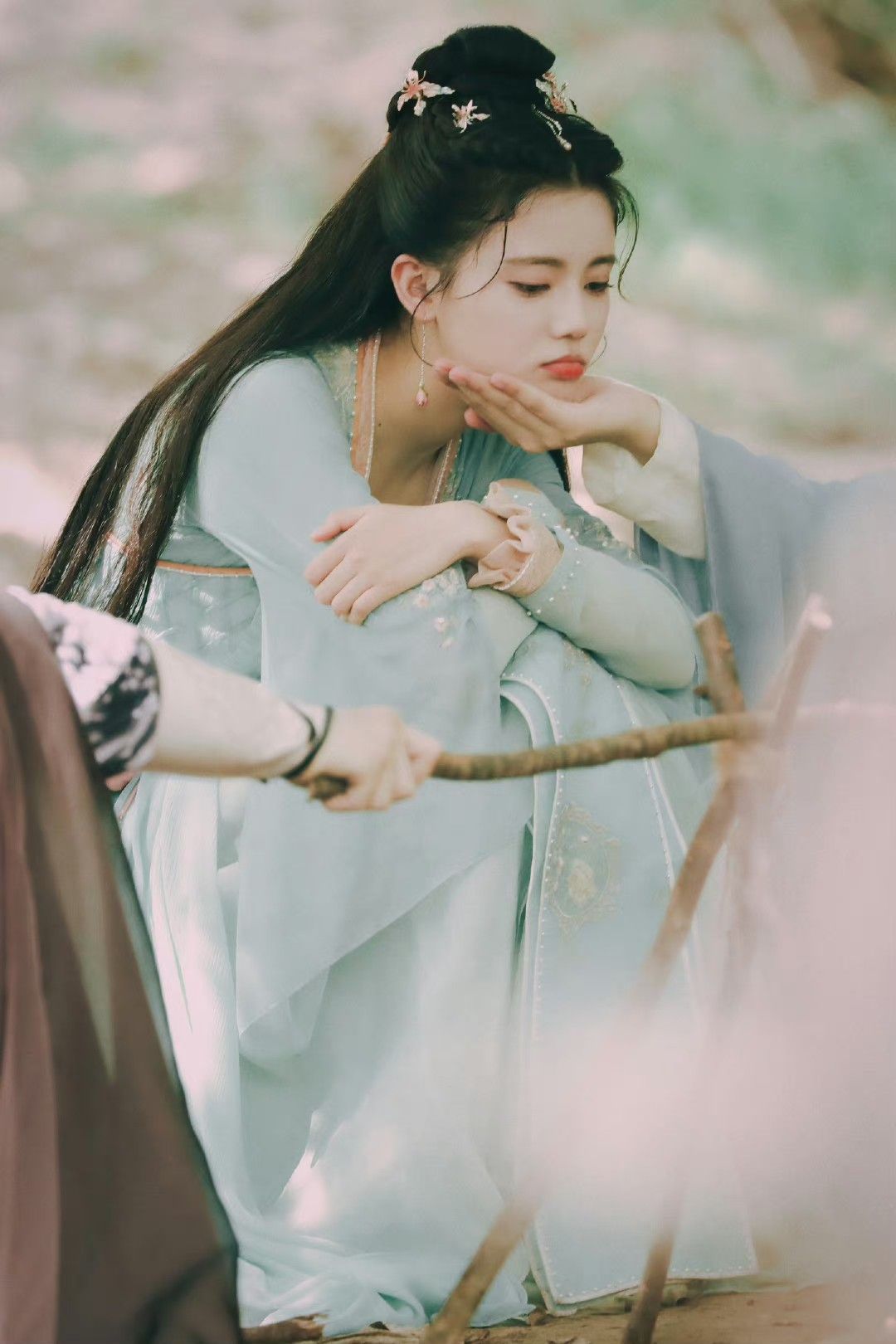 The Splendor of Hanfu:The Red Battle Robe of the Warring States Period The Splendor of Hanfu:The Red Battle Robe of the Warring States Period