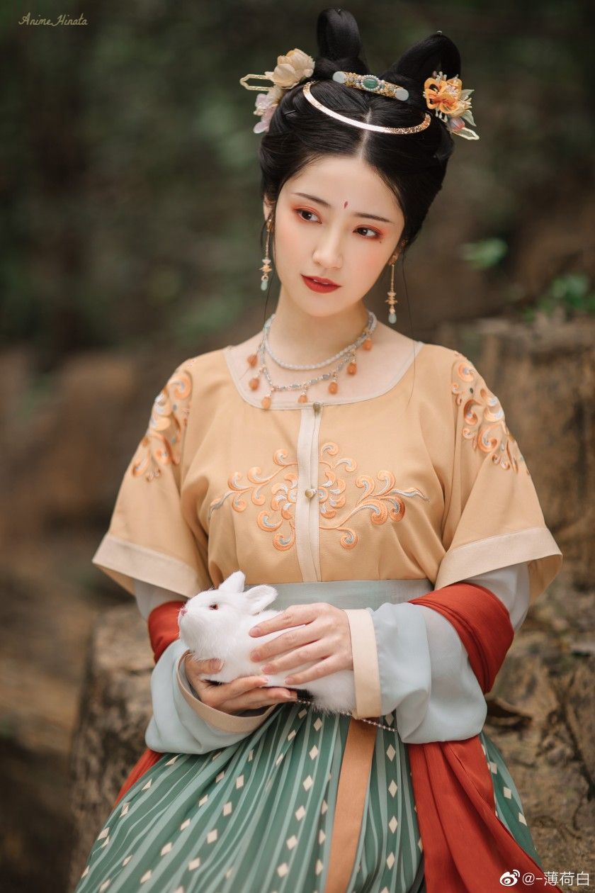 Mythical Elegance:The Splendor of Ancient Costumes Mythical Elegance:The Splendor of Ancient Costumes