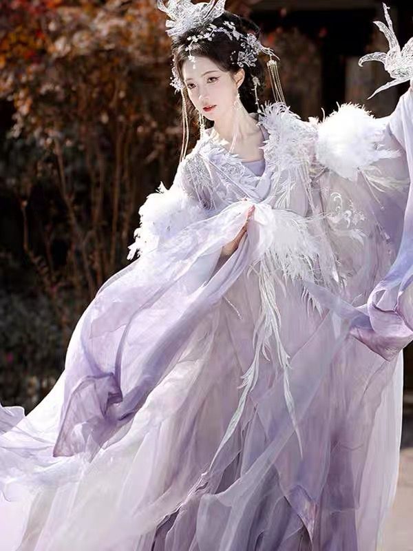 Elegant Ancient Gowns:The Enchanting World of Maidens Ancient Dress Elegant Ancient Gowns:The Enchanting World of Maidens Ancient Dress
