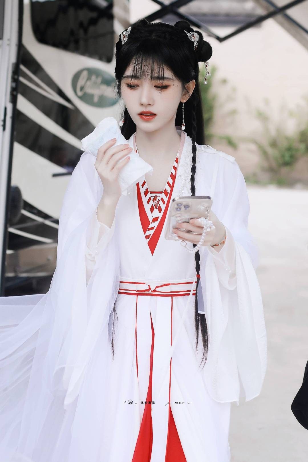 Green Qipao Evolution:A New Perspective on Exam Attire for the High School Entrance Exam Green Qipao Evolution:A New Perspective on Exam Attire for the High School Entrance Exam
