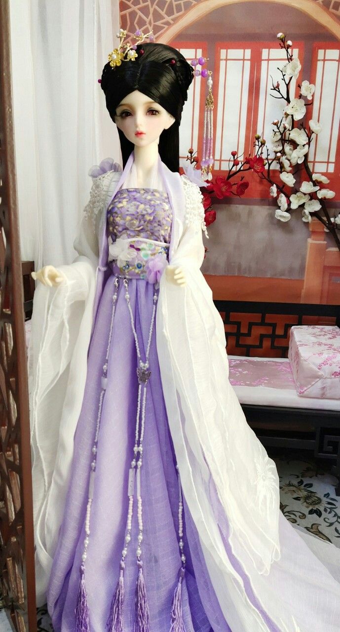 Summer Girls Glamour in Off-the-shoulder Cheongsam Dress with Flag-inspired Skirt Summer Girls Glamour in Off-the-shoulder Cheongsam Dress with Flag-inspired Skirt