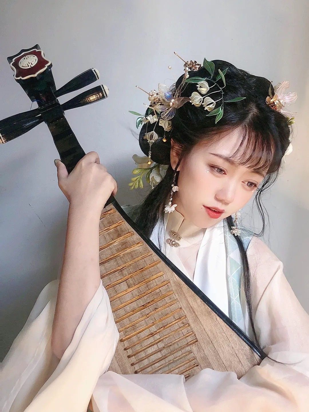 The Splendor of Ming-Style Hanfu:The Great Sleeve Robe The Splendor of Ming-Style Hanfu:The Great Sleeve Robe