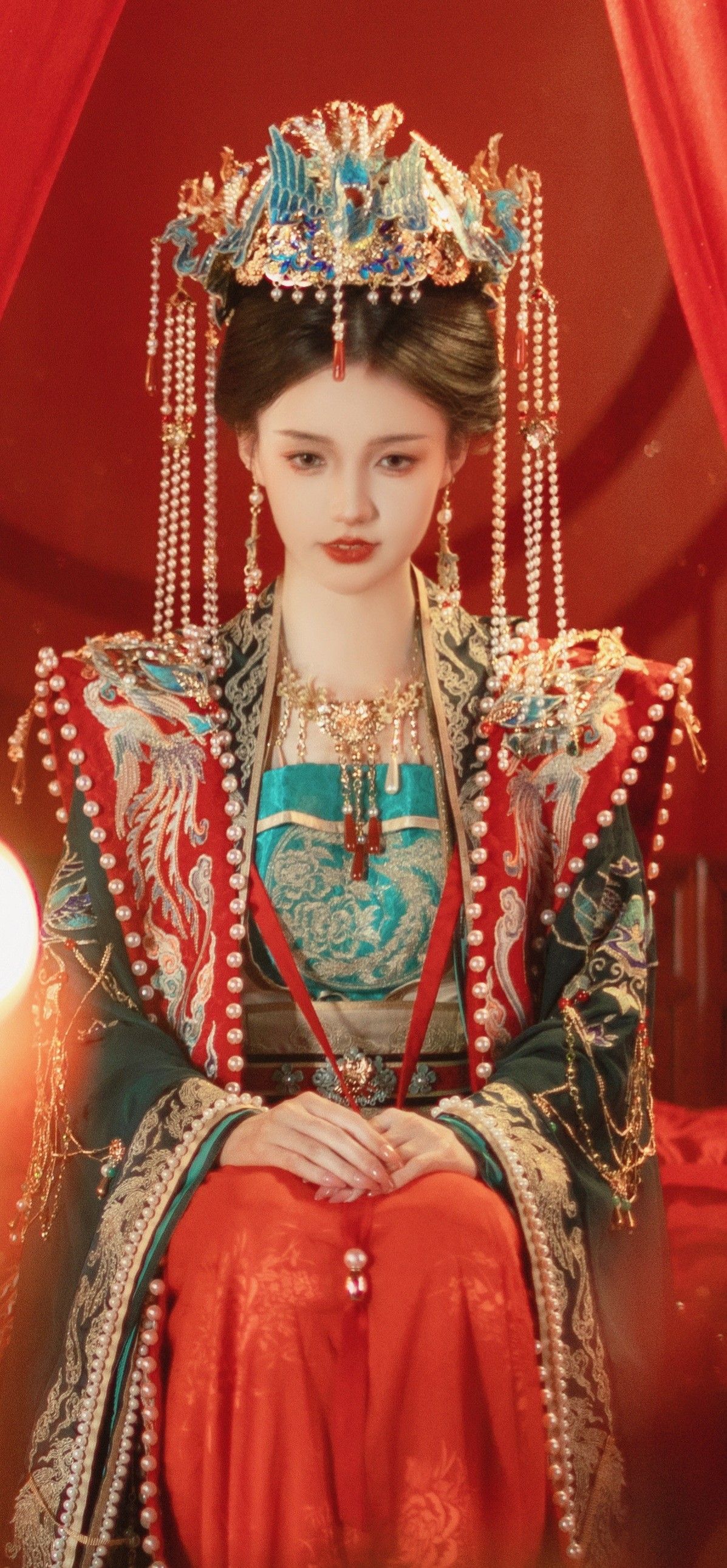 The Enchantment of a Red Cheongsam:A Tale of Traditional Elegance The Enchantment of a Red Cheongsam:A Tale of Traditional Elegance