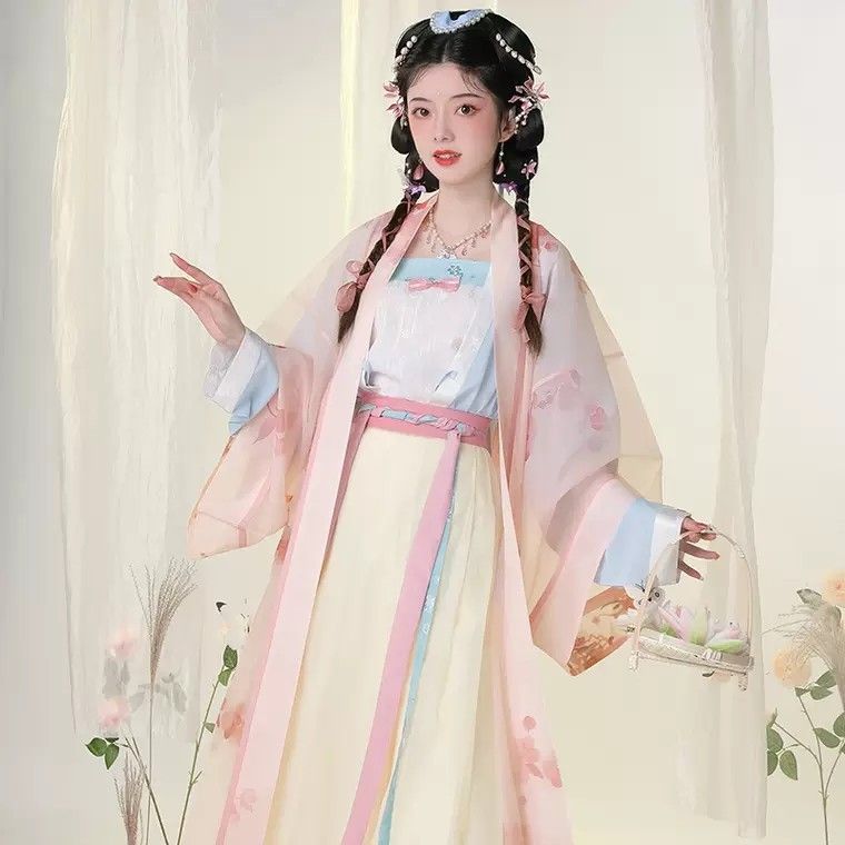 The Perfect Shoe Pairing for a Red Cheongsam:Styling Tips and Considerations The Perfect Shoe Pairing for a Red Cheongsam:Styling Tips and Considerations
