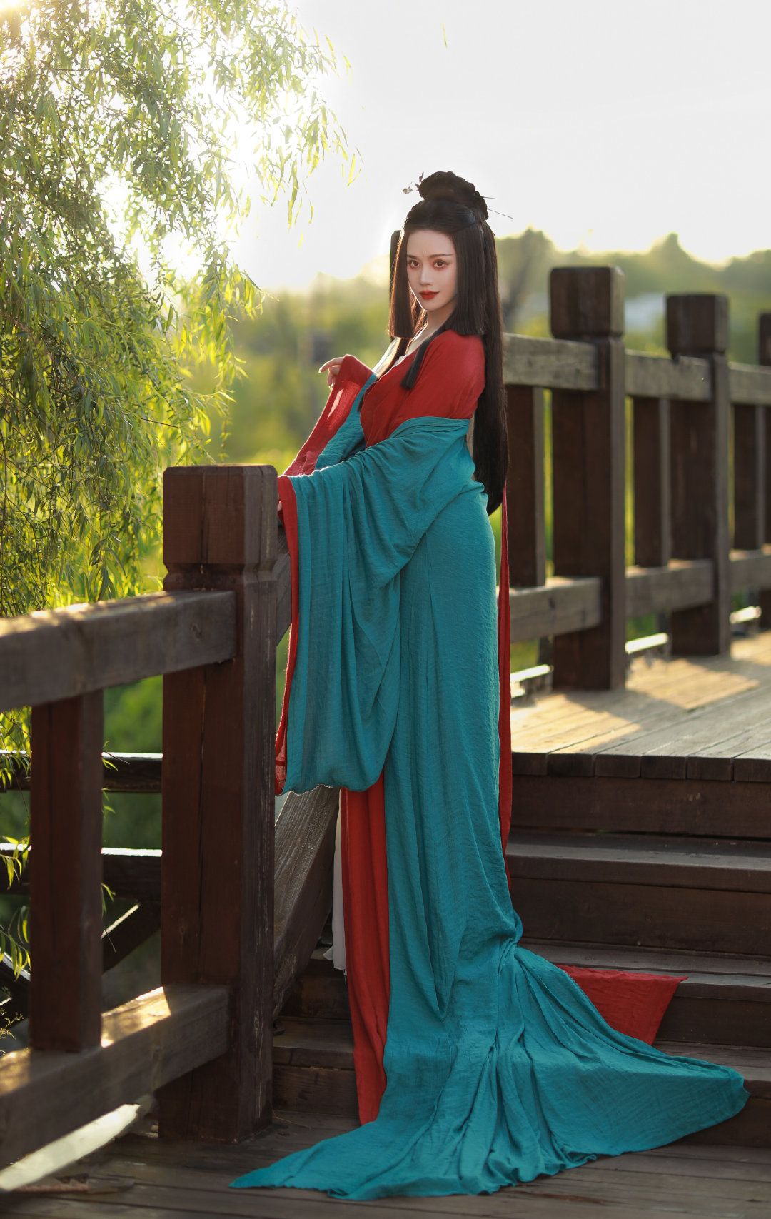 The Ethereal Beauty of Chinese-Style Ma-Face Skirts in the Modern Girl The Ethereal Beauty of Chinese-Style Ma-Face Skirts in the Modern Girl