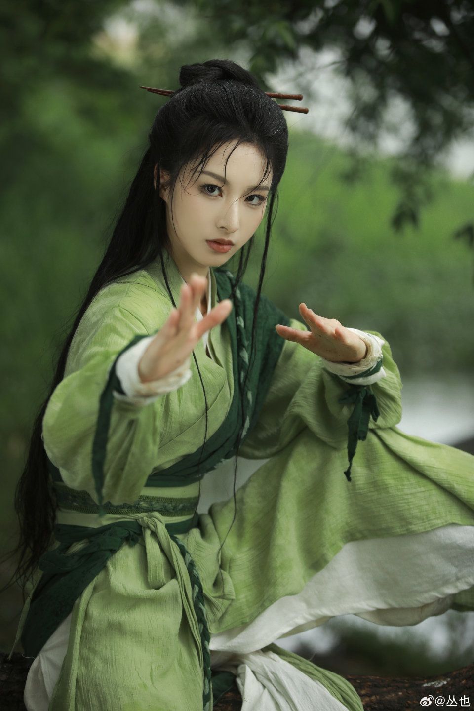 The Splendor of Ming-Hanfu Hair Accessories:An Insight into Traditional Chinese Beauty The Splendor of Ming-Hanfu Hair Accessories:An Insight into Traditional Chinese Beauty