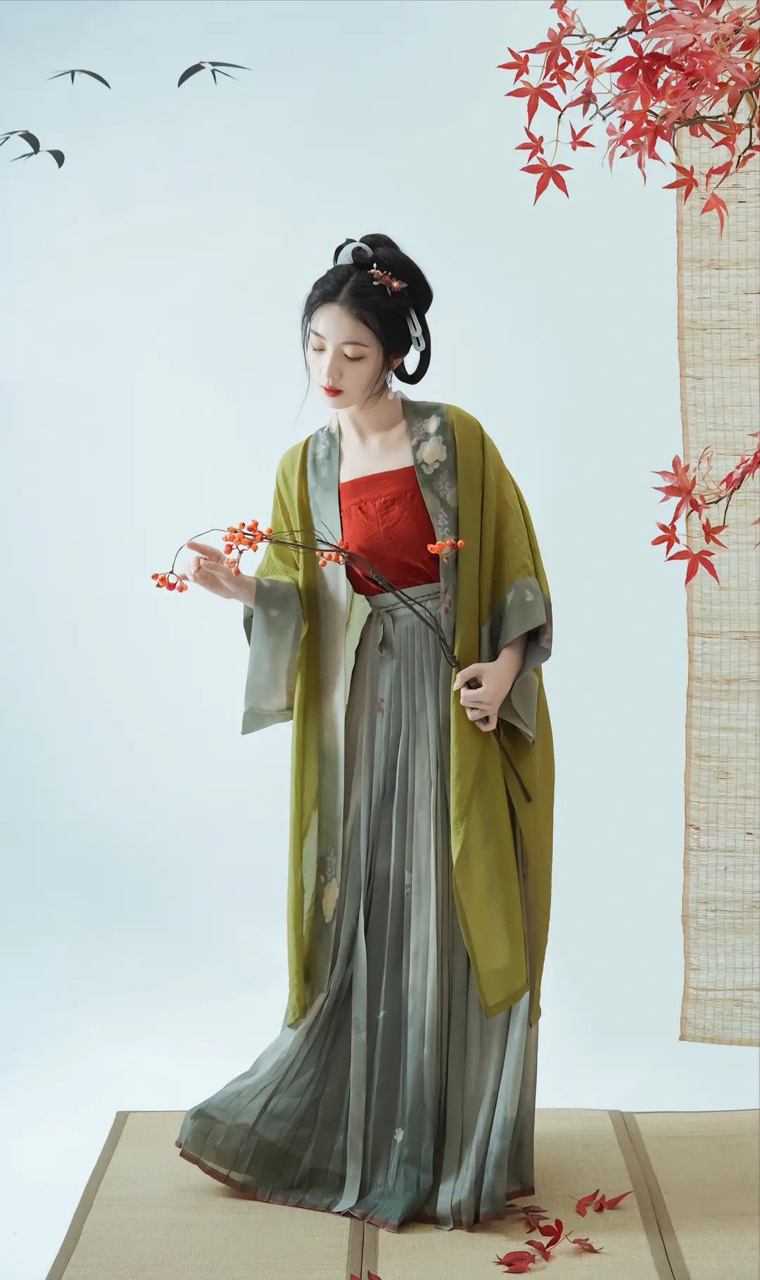 Hanfu Hair Accessories and Earrings:A Glimpse into Traditional Elegance Hanfu Hair Accessories and Earrings:A Glimpse into Traditional Elegance
