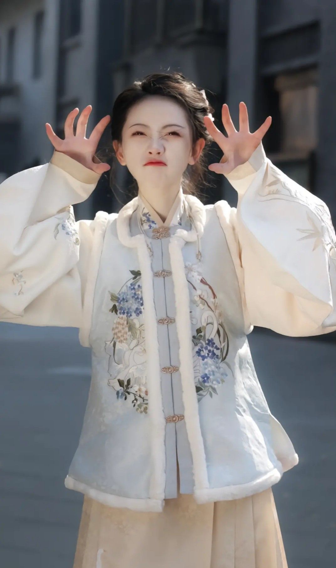 Bubble-袖旗袍,女童的优雅启蒙 Bubble-袖旗袍,女童的优雅启蒙