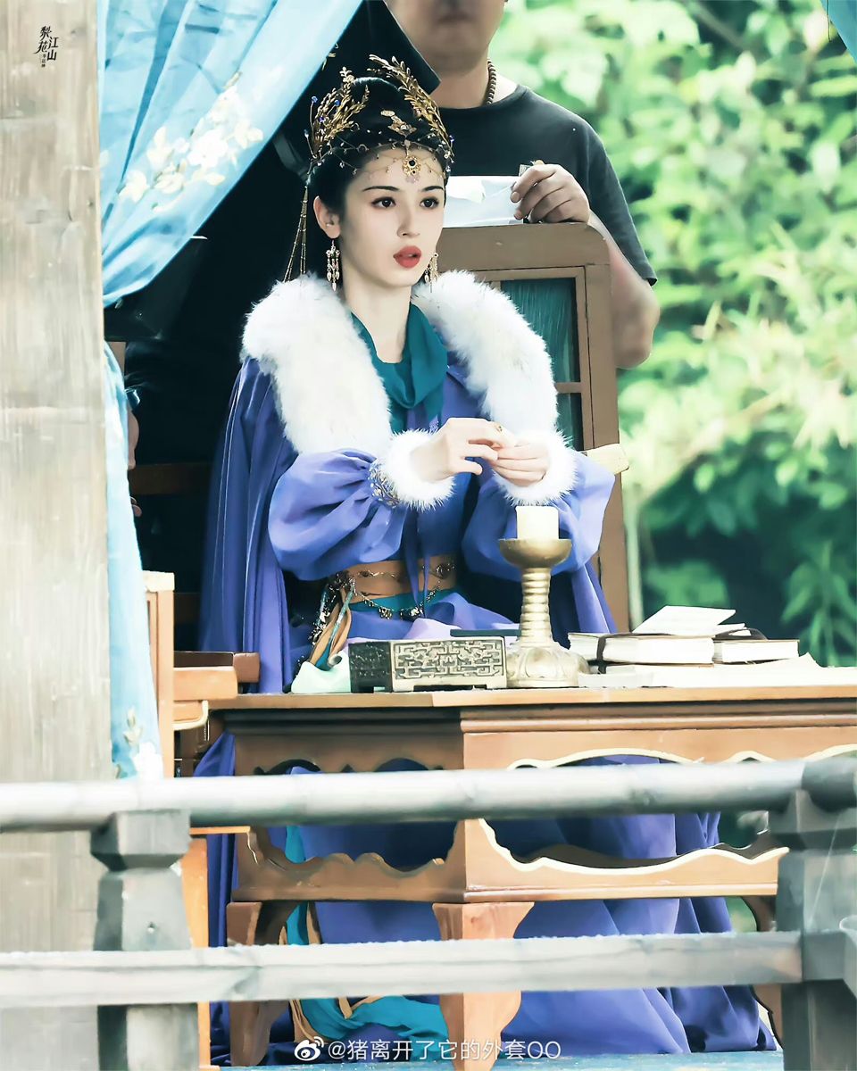 Embracing the Plus-Size Hanfu Fashion:A Journey into the Realm of Traditional Elegance Embracing the Plus-Size Hanfu Fashion:A Journey into the Realm of Traditional Elegance