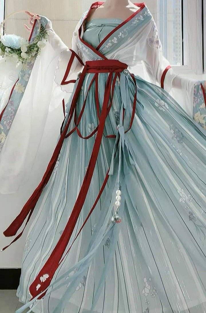 Petite Adult Womens Summer Hanfu Fashion:The Guide to Styling Hanfu for Short Girls Petite Adult Womens Summer Hanfu Fashion:The Guide to Styling Hanfu for Short Girls