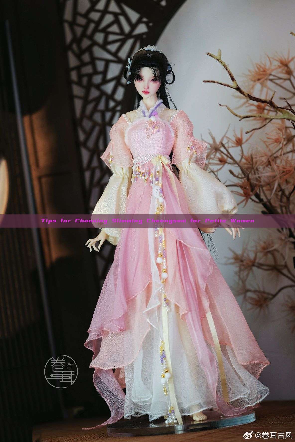 Tips for Choosing Slimming Cheongsam for Petite Women Tips for Choosing Slimming Cheongsam for Petite Women