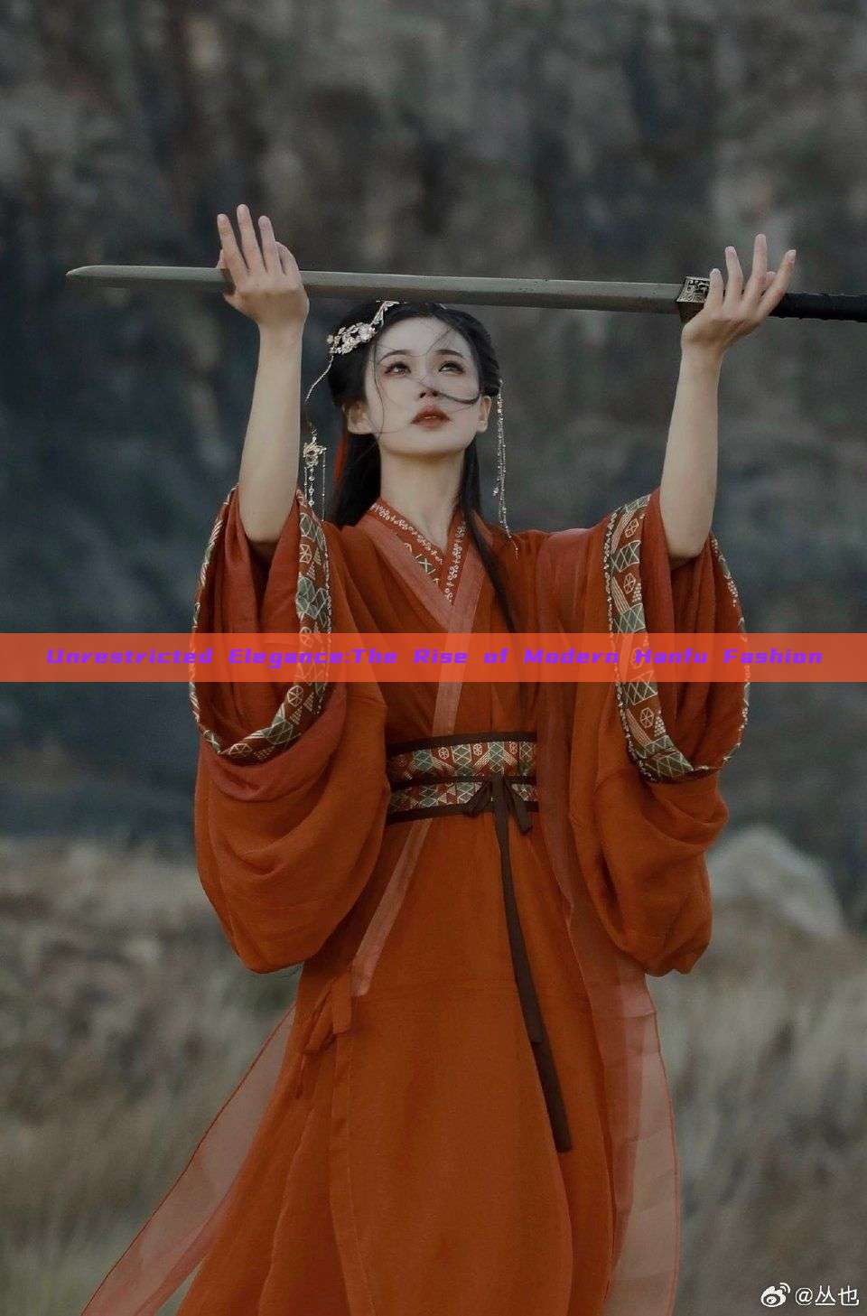 Unrestricted Elegance:The Rise of Modern Hanfu Fashion Unrestricted Elegance:The Rise of Modern Hanfu Fashion