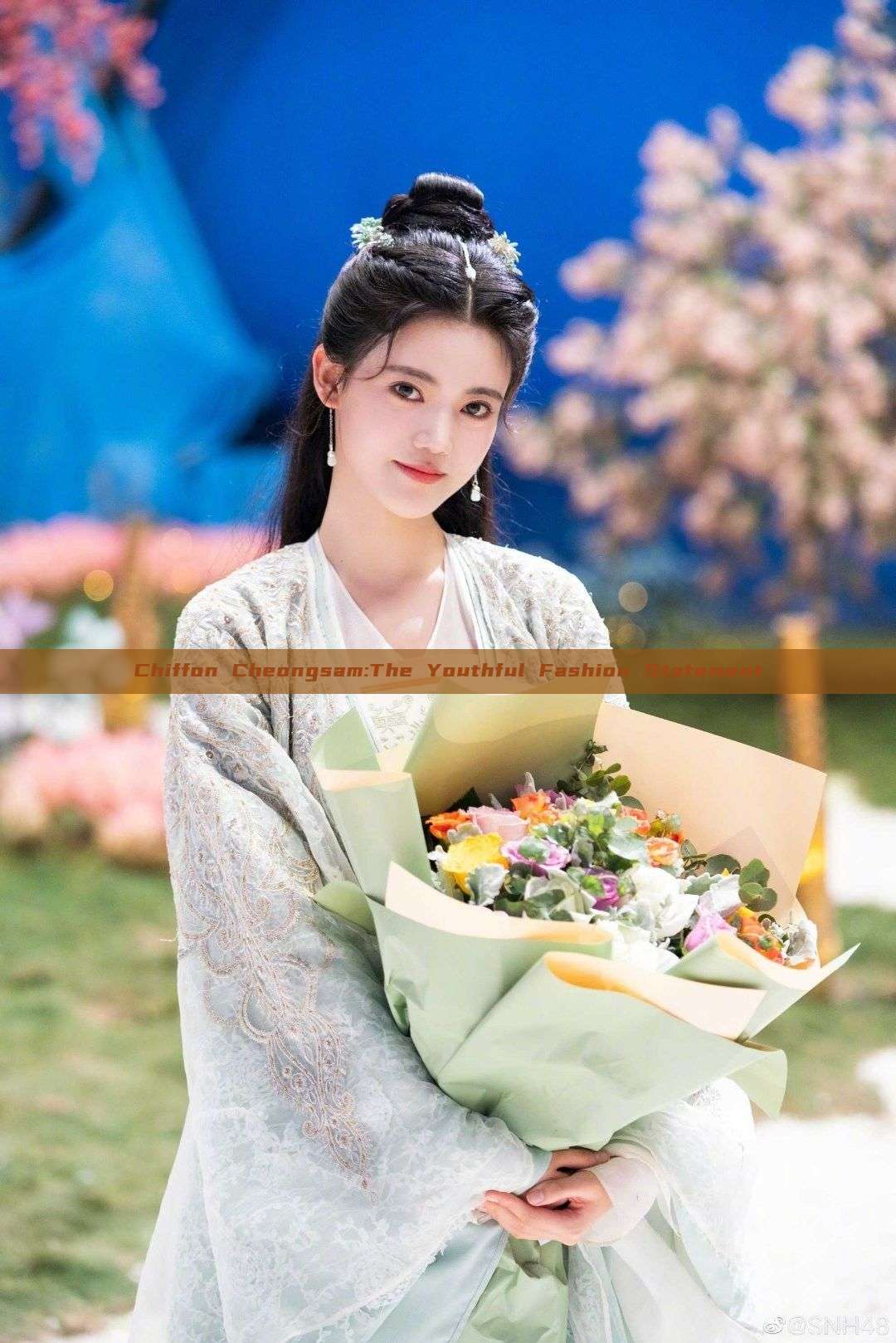 Chiffon Cheongsam:The Youthful Fashion Statement Chiffon Cheongsam:The Youthful Fashion Statement