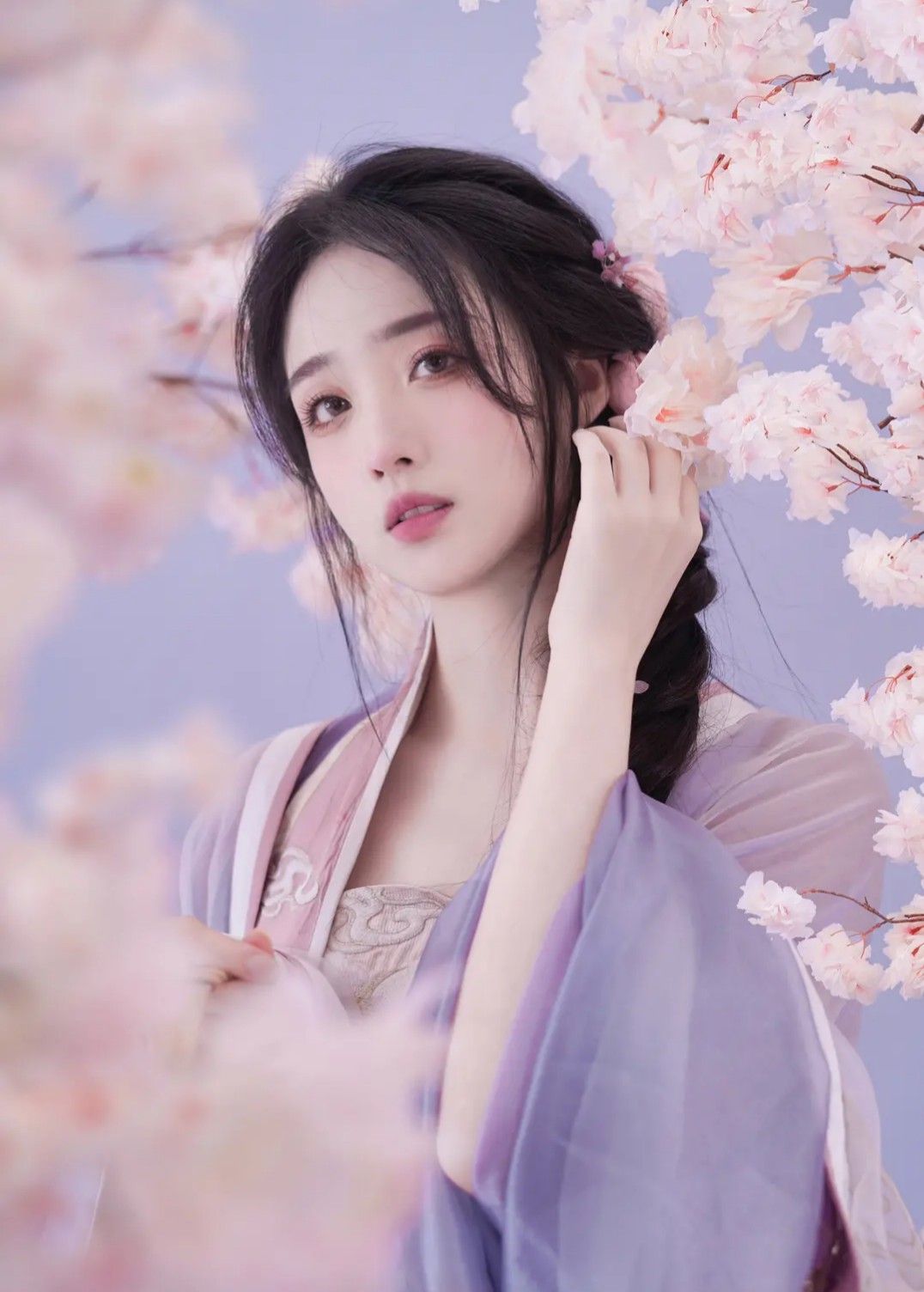The Dark Art of Hanfu:Exploring the Enigma of Shadow-Infused Traditional Chinese Clothing The Dark Art of Hanfu:Exploring the Enigma of Shadow-Infused Traditional Chinese Clothing