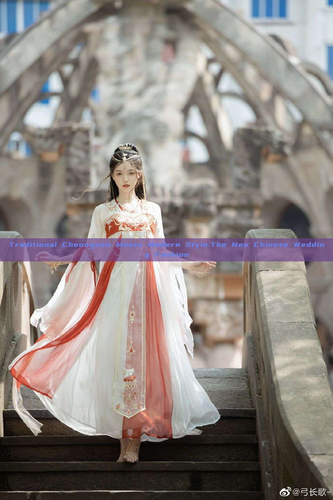Traditional Cheongsam Meets Modern Style:The New Chinese Wedding Fashion Traditional Cheongsam Meets Modern Style:The New Chinese Wedding Fashion