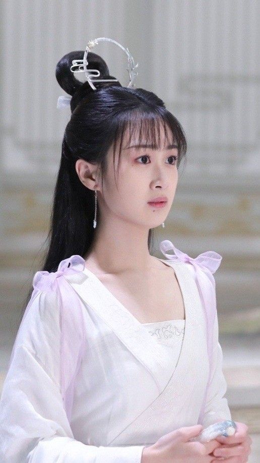 Hangzhou Cheongsam:The Essence of Silk and Satin Hangzhou Cheongsam:The Essence of Silk and Satin