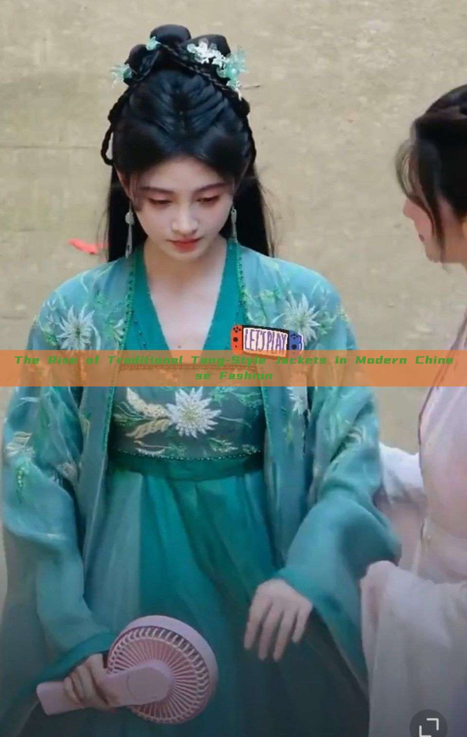 The Rise of Traditional Tang-Style Jackets in Modern Chinese Fashion The Rise of Traditional Tang-Style Jackets in Modern Chinese Fashion