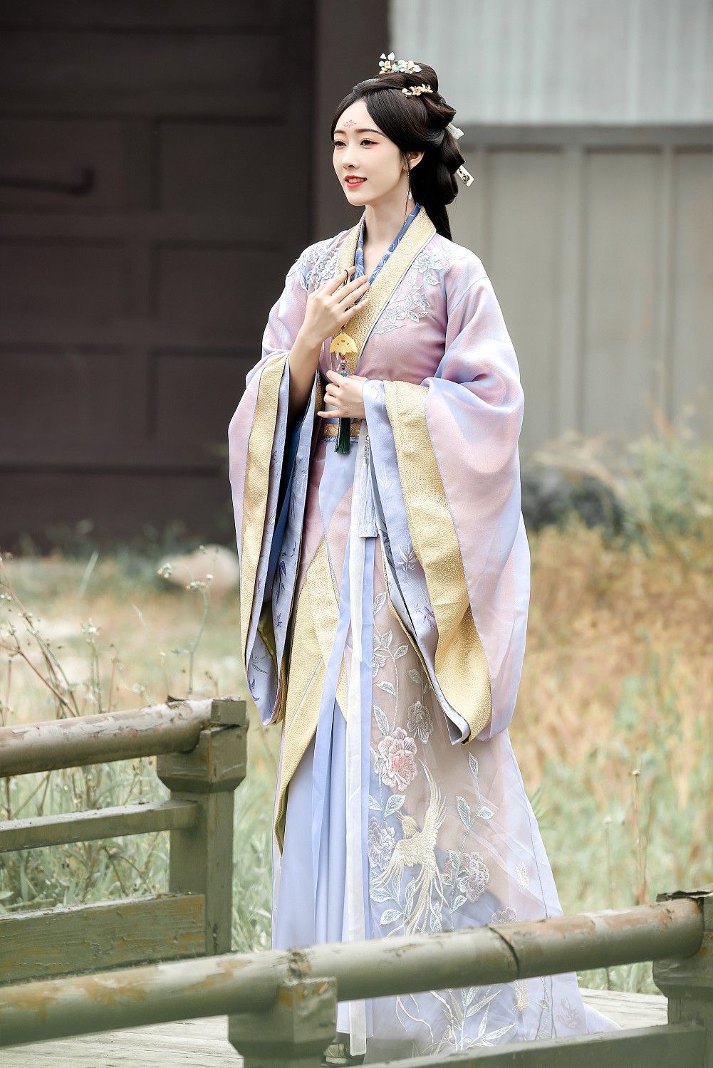 Winter Hanfu Fashion for a Three-Year-Old Girl Winter Hanfu Fashion for a Three-Year-Old Girl