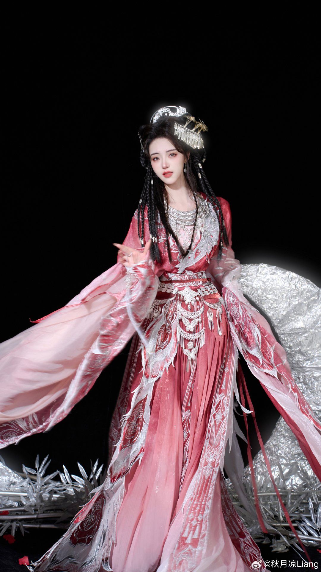 The Rise of Cotton Qipao:A Delicate Thin Cotton Revolution The Rise of Cotton Qipao:A Delicate Thin Cotton Revolution