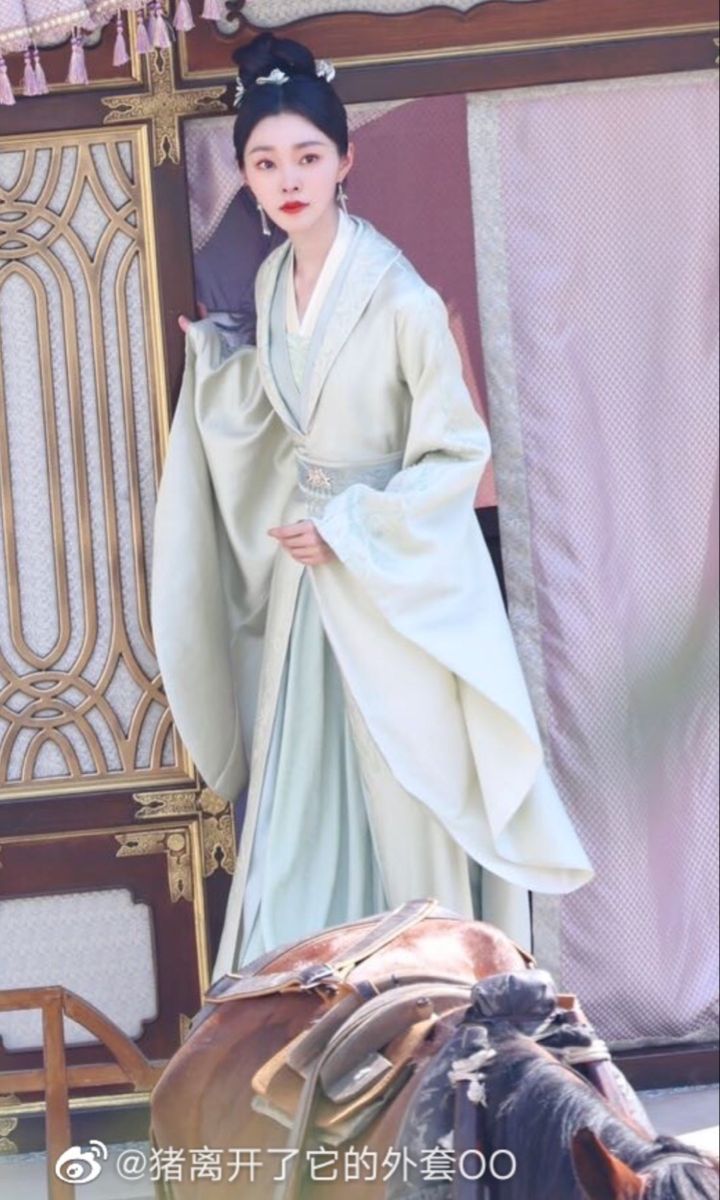 Embracing the Elegance of Qipao in Fashion Show Walk Embracing the Elegance of Qipao in Fashion Show Walk