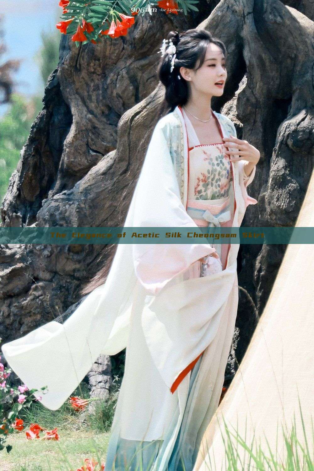 The Elegance of Acetic Silk Cheongsam Skirt The Elegance of Acetic Silk Cheongsam Skirt