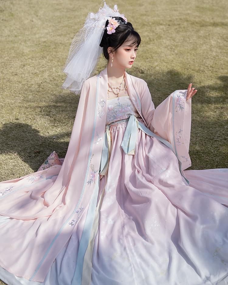 S&Ms Cheongsam Clearance Sale:An Insight into the Revival of Traditional Elegance S&Ms Cheongsam Clearance Sale:An Insight into the Revival of Traditional Elegance